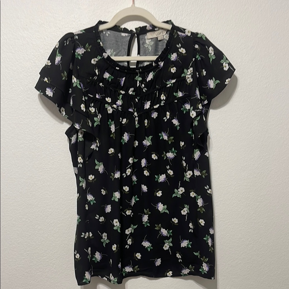 LOFT Floral Flutter Sleeve Blouse with Peter Pan Collar Size XL PTP 23” EUC - Picture 3 of 7